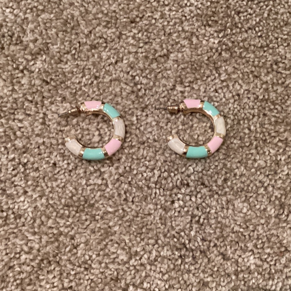 Gold chunky hoop earrings